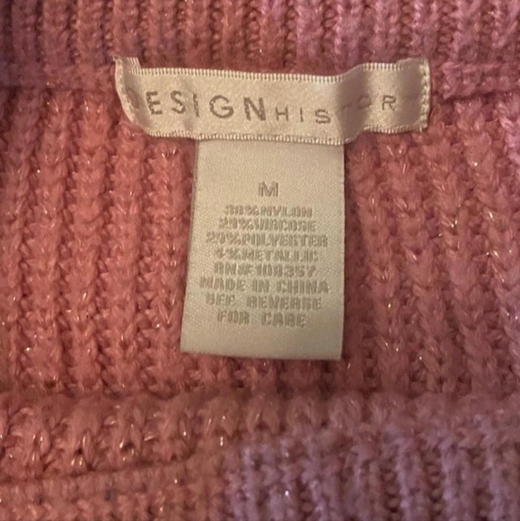 3 for $25 / Design History sweater - Picture 3 of 3